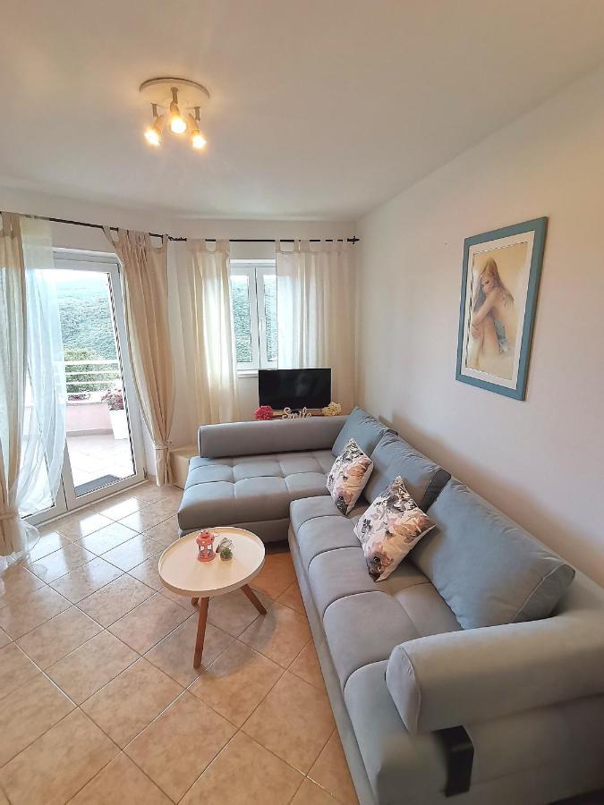 Lovely Apartment Branko Rabac With Balcony And Parking Zewnętrze zdjęcie
